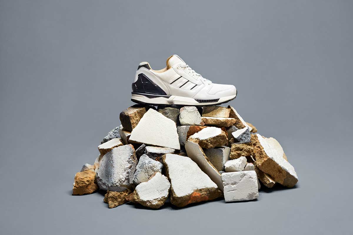 adidas Originals ZX8000 'Fall of the Wall' - Frixshun