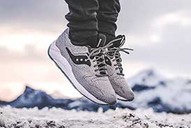 saucony-grid-9000-dirty-snow-1-preview